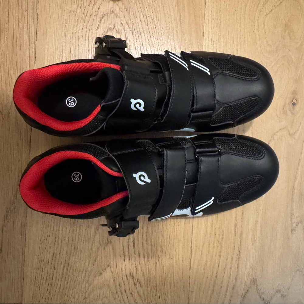 Peloton Women’s Black and Red Spin shoes